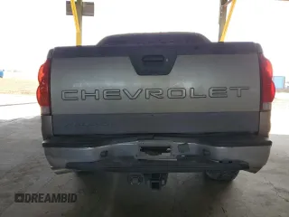 2003 Chevrolet Avalanche with VIN 3GNEC13T73G275459, listed as a Copart auction lot 71974314 with 248,550 mi miles and Salvage Title. Bid and sale history available at carsss.com. Image 6.