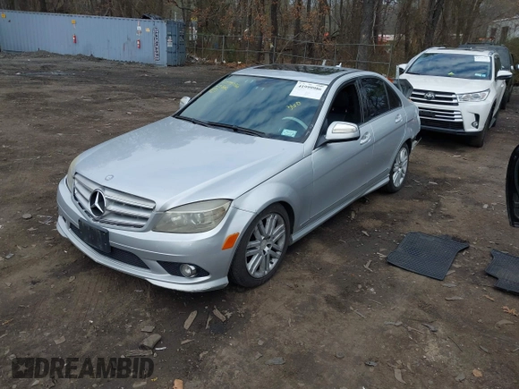 2009 Mercedes-Benz C-Class 3.0L Sport with VIN WDDGF81X89F234426, listed as a IAAI auction lot 41999986 with 206,884 mi miles. Bid and sale history available at carsss.com. Image 17.