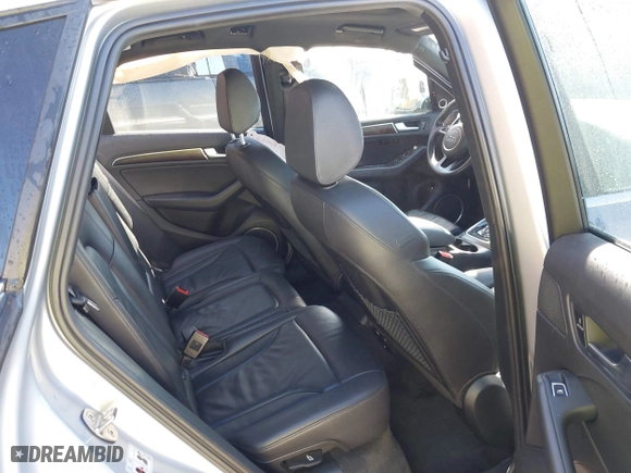 2016 Audi Q5 Premium Plus with VIN WA1D7AFP6GA116695, listed as a IAAI auction lot 40736626 with 67,288 mi miles. Bid and sale history available at carsss.com. Image 8.