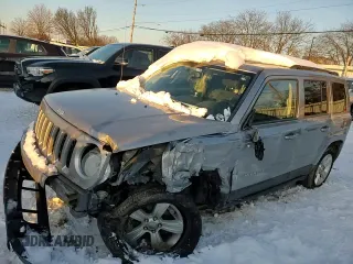 2015 Jeep Patriot Latitude with VIN 1C4NJPFB6FD377681, listed as a Copart auction lot 87102424 with Not Provided miles and Salvage Title. Bid and sale history available at DreamBid. Image 12.