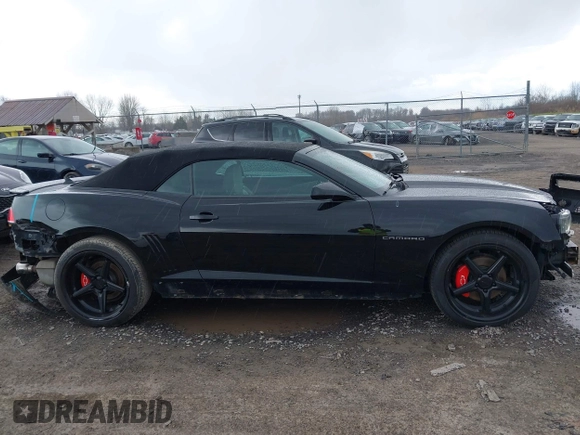 2015 Chevrolet Camaro LT with VIN 2G1FF3D31F9280047, listed as a IAAI auction lot 42025967 with 125,715 mi miles. Bid and sale history available at carsss.com. Image 14.