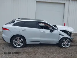 2018 Jaguar F-Pace with VIN SADCL2FN2JA250973, listed as a IAAI auction lot 42325991 with 107,289 mi miles and . Bid and sale history available at DreamBid. Image 14.