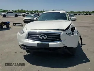 2014 Infiniti QX70 с VIN JN8CS1MU8EM451823, выставлен на аукционе Copart как лот 61134355 с пробегом 90 903 миль миль и Списание • Salvage title. История ставок и продаж доступна на DreamBid. Изображение 14.
