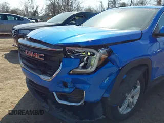 2024 GMC Terrain SLE z VIN 3GKALMEG7RL182227, wystawiony jako IAAI lot #41833262 z przebiegiem 13 275 mil mil oraz . Historia ofert i sprzedaży dostępna na DreamBid. Obrazek 6.