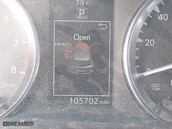 2014 Toyota Highlander XLE with VIN 5TDKKRFH5ES028448, listed as a IAAI auction lot 41687537 with 105,702 mi miles. Bid and sale history available at carsss.com. Image 16.