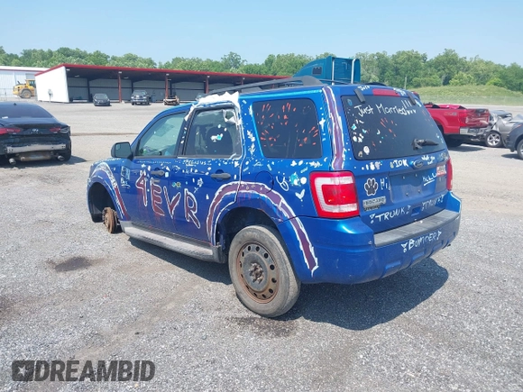 2011 Ford Escape XLT with VIN 1FMCU9D70BKA12908, listed as a IAAI auction lot 42425419 with 286,179 mi miles and . Bid and sale history available at DreamBid. Image 3.