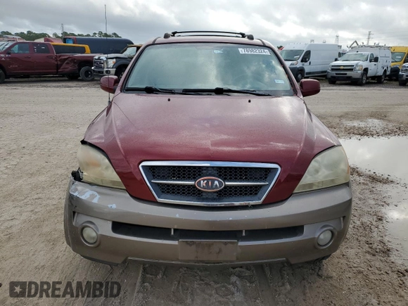 2005 Kia Sorento LX with VIN KNDJD733655498495, listed as a Copart auction lot 78982324 with 160,919 mi miles and Salvage Title. Bid and sale history available at carsss.com. Image 5.