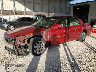 2008 Cadillac DTS 1SD z VIN 1G6KD57Y98U123650, wystawiony jako Copart lot #85107844 z przebiegiem 142 889 mil mil oraz Szkoda całkowita • Salvage title. Historia ofert i sprzedaży dostępna na DreamBid. Obrazek 1.