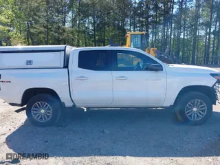 2023 Chevrolet Colorado 4WD LT with VIN 1GCGTCEC6P1158163, listed as a IAAI auction lot 41982753 with 16,335 mi miles. Bid and sale history available at carsss.com. Image 14.