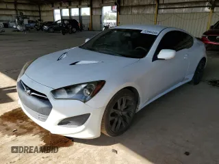 2013 Hyundai Genesis Coupe R-Spec z VIN KMHHT6KD3DU103713, wystawiony jako Copart lot #52994445 z przebiegiem 127 696 mil mil oraz Czysty tytuł • Clean title. Historia ofert i sprzedaży dostępna na DreamBid. Obrazek 1.