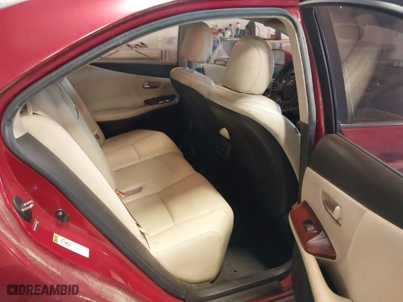 2010 Lexus HS 250h with VIN JTHBB1BAXA2005211, listed as a IAAI auction lot 41884955 with NaN miles. Bid and sale history available at carsss.com. Image 8.