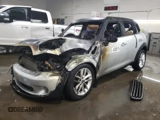 2011 MINI Countryman with VIN WMWZB3C56BWM01530, listed as a Copart auction lot 42358175 with Not Provided miles and Non Repairable. Bid and sale history available at DreamBid. Image 1.