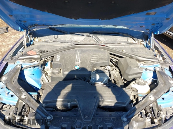 2014 BMW 4 Series 428i xDrive with VIN WBA3T1C58EPS98939, listed as a IAAI auction lot 41649313 with 35,994 mi miles and . Bid and sale history available at carsss.com. Image 10.