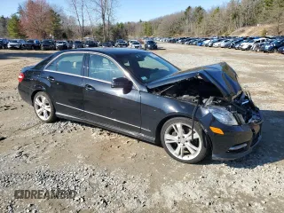 2013 Mercedes-Benz E-Class E 350 Luxury with VIN WDDHF8JB5DA725308, listed as a Copart auction lot 52449375 with 133,686 mi miles and Clean Title. Bid and sale history available at carsss.com. Image 4.