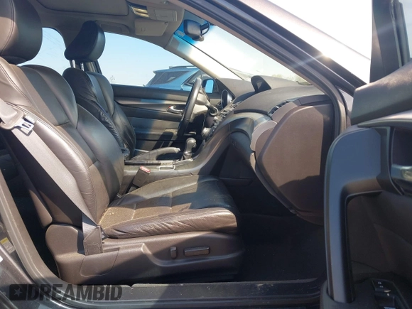 2012 Acura TL Tech Auto with VIN 19UUA8F56CA008300, listed as a IAAI auction lot 41887583 with 113,804 mi miles. Bid and sale history available at carsss.com. Image 5.