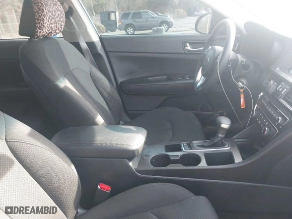2018 Kia Optima LX with VIN KNAGT4L31J5221854, listed as a IAAI auction lot 41476537 with 114,343 mi miles. Bid and sale history available at carsss.com. Image 5.