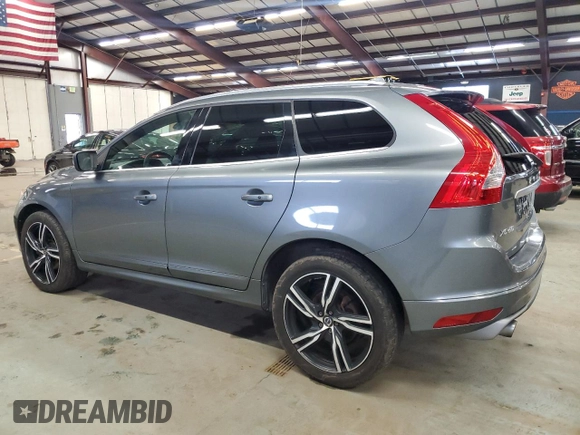 2017 Volvo XC60 R-Design with VIN YV449MRS7H2002831, listed as a Copart auction lot 45296735 with 254,888 mi miles and Clean title. Bid and sale history available at DreamBid. Image 2.