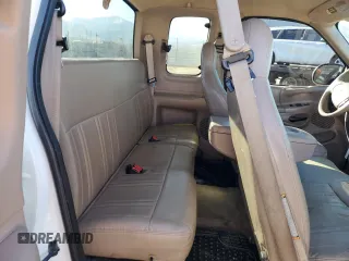 1998 Ford F-150 with VIN 1FTZX18W3WNA25682, listed as a Copart auction lot 47494755 with 197,389 mi miles and Salvage title. Bid and sale history available at DreamBid. Image 10.