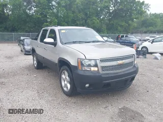 2007 Chevrolet Avalanche 3LT z VIN 3GNFK12367G298357, wystawiony jako IAAI lot #42499614 z przebiegiem 178 661 mil mil oraz . Historia ofert i sprzedaży dostępna na DreamBid. Obrazek 1.