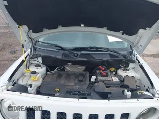 2016 Jeep Patriot Sport with VIN 1C4NJPBB9GD738411, listed as a IAAI auction lot 42129792 with 140,177 mi miles and . Bid and sale history available at carsss.com. Image 10.