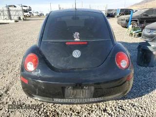 2007 Volkswagen New Beetle Coupe with VIN 3VWEG31C67M521028, listed as a Copart auction lot 42738005 with 89,785 mi miles and Clean Title. Bid and sale history available at carsss.com. Image 6.