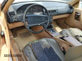 1990 Mercedes-Benz 300 with VIN WDBFA61E7LF005166, listed as a Copart auction lot 54270635 with 137,378 mi miles and Clean Title. Bid and sale history available at DreamBid. Image 8.