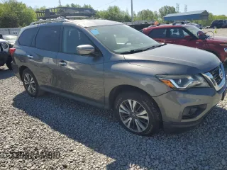 2017 Nissan Pathfinder Platinum z VIN 5N1DR2MM8HC663211, wystawiony jako Copart lot #52680555 z przebiegiem 183 346 mil mil oraz Czysty tytuł • Clean title. Historia ofert i sprzedaży dostępna na DreamBid. Obrazek 4.