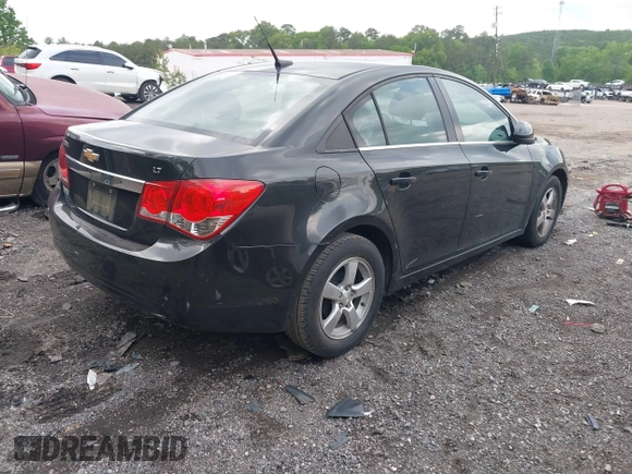 2014 Chevrolet Cruze 1LT with VIN 1G1PC5SB7E7336172, listed as a IAAI auction lot 42105588 with 92,938 mi miles and . Bid and sale history available at DreamBid. Image 4.