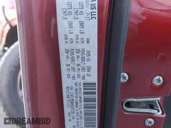 2017 Jeep Cherokee Trailhawk L Plus with VIN 1C4PJMBS6HD237128, listed as a Copart auction lot 44064115 with 105,897 mi miles and Salvage Title. Bid and sale history available at carsss.com. Image 13.
