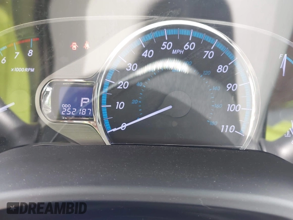 2012 Toyota Sienna XLE AAS with VIN 5TDYK3DC0CS199104, listed as a IAAI auction lot 42439665 with 252,187 mi miles and . Bid and sale history available at DreamBid. Image 7.