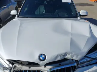 2018 BMW X5 xDrive40e iPerformance with VIN 5UXKT0C53J0W00910, listed as a IAAI auction lot 41842046 with 48,838 mi miles. Bid and sale history available at carsss.com. Image 20.