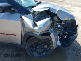 2023 Jeep Compass Trailhawk with VIN 3C4NJDDN2PT567047, listed as a IAAI auction lot 42376543 with 41,924 mi miles and . Bid and sale history available at DreamBid. Image 6.