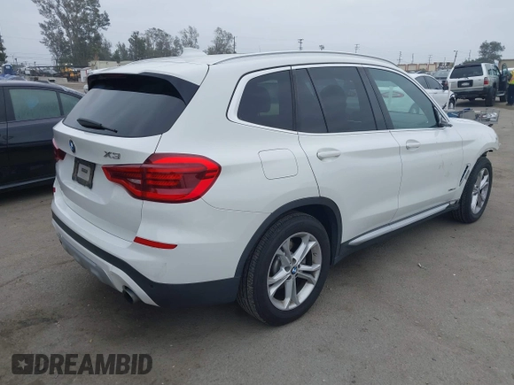 2018 BMW X3 xDrive30i with VIN 5UXTR9C51JLC77269, listed as a IAAI auction lot 41871148 with 85,491 mi miles. Bid and sale history available at carsss.com. Image 4.