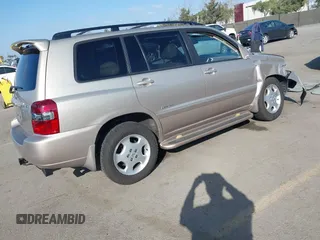 2007 Toyota Highlander w/3rd Row z VIN JTEDP21A170142864, wystawiony jako IAAI lot #41456140 z przebiegiem 210 347 mil mil oraz . Historia ofert i sprzedaży dostępna na DreamBid. Obrazek 4.
