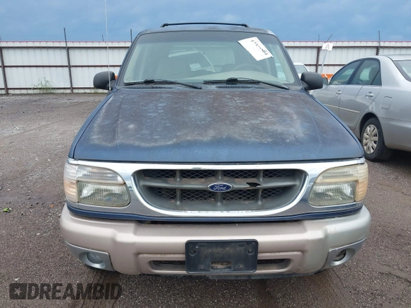 2000 Ford Explorer with VIN 1FMZU64PXYZA85549, listed as a IAAI auction lot 42439504 with 141,315 mi miles and . Bid and sale history available at DreamBid. Image 13.