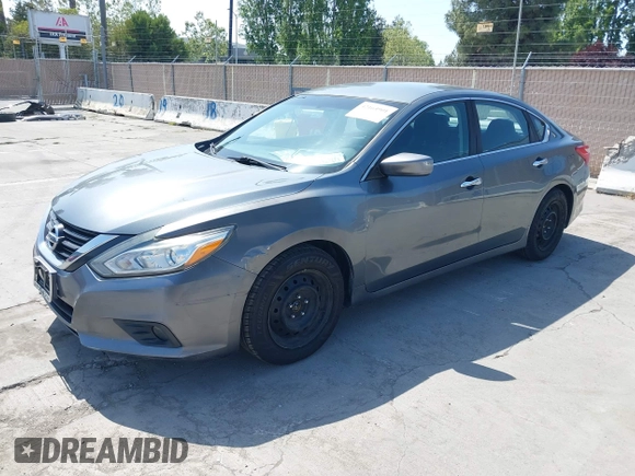 2017 Nissan Altima SV z VIN 1N4AL3AP0HC220571, wystawiony jako IAAI lot #42164901 z przebiegiem 94 218 mil mil oraz . Historia ofert i sprzedaży dostępna na DreamBid. Obrazek 17.