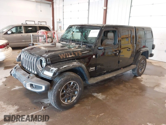 2020 Jeep Gladiator Overland with VIN 1C6HJTFG5LL140142, listed as a IAAI auction lot 42452310 with 111,884 mi miles and . Bid and sale history available at DreamBid. Image 17.