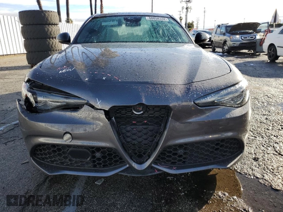 2022 Alfa Romeo Giulia Ti with VIN ZARFAMBN8N7656863, listed as a Copart auction lot 68858332 with 5,826 mi miles. Bid and sale history available at carsss.com. Image 5.