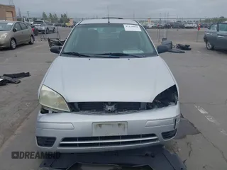 2007 Ford Focus S with VIN 1FAFP34N77W280431, listed as a IAAI auction lot 42120858 with 108,665 mi miles and . Bid and sale history available at carsss.com. Image 13.