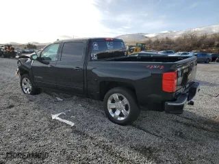 2018 Chevrolet Silverado 1500 LT with VIN 3GCUKRER9JG422014, listed as a Copart auction lot 46372425 with 103,833 mi miles and Salvage Title. Bid and sale history available at carsss.com. Image 2.
