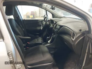 2017 Chevrolet Trax LT with VIN 3GNCJPSB4HL180445, listed as a IAAI auction lot 41420810 with 105,559 mi miles and . Bid and sale history available at carsss.com. Image 5.