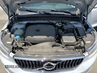 2021 Volvo XC40 Inscription with VIN YV4162UL5M2564818, listed as a Copart auction lot 58443445 with 36,557 mi miles and Salvage title. Bid and sale history available at DreamBid. Image 12.