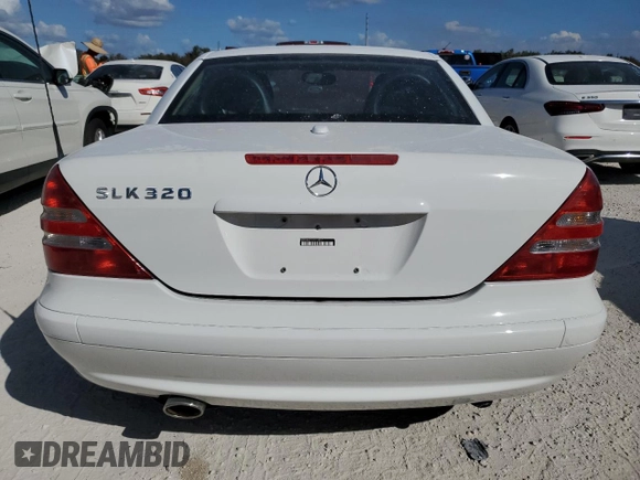 2001 Mercedes-Benz SLK-Class with VIN WDBKK65F71F218677, listed as a Copart auction lot 77267814 with Not Provided miles and Salvage Title. Bid and sale history available at carsss.com. Image 6.