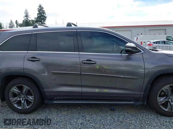 2017 Toyota Highlander Limited with VIN 5TDDZRFH8HS380934, listed as a IAAI auction lot 42630478 with 87,634 mi miles and . Bid and sale history available at DreamBid. Image 13.
