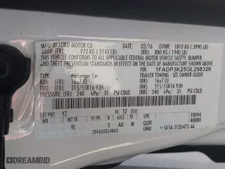 2016 Ford Focus SE with VIN 1FADP3K25GL298329, listed as a IAAI auction lot 41777453 with 100,678 mi miles. Bid and sale history available at carsss.com. Image 9.