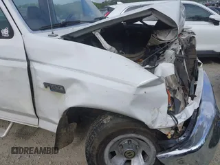 1995 Ford F-150 z VIN 1FTDF15Y2SLA09272, wystawiony jako IAAI lot #42292685 z przebiegiem 179 813 mil mil oraz . Historia ofert i sprzedaży dostępna na DreamBid. Obrazek 13.