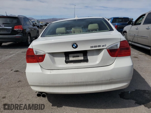 2008 BMW 3 Series 328xi with VIN WBAVC93558K041732, listed as a Copart auction lot 49842465 with 189,663 mi miles and Salvage title. Bid and sale history available at DreamBid. Image 6.