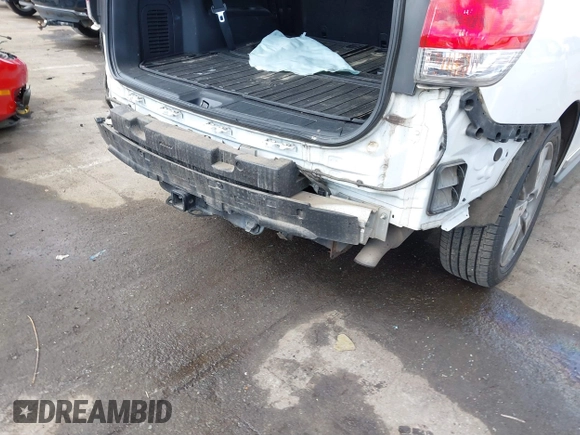 2013 Nissan Pathfinder SL with VIN 5N1AR2MM4DC641302, listed as a IAAI auction lot 41877111 with 135,403 mi miles and . Bid and sale history available at DreamBid. Image 6.