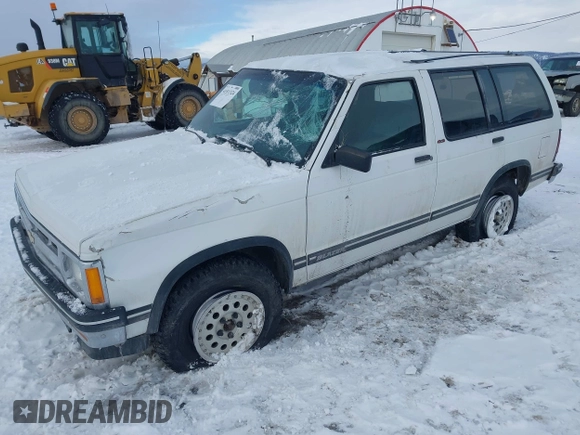 1993 Chevrolet Blazer with VIN 1GNDT13W3P2214338, listed as a IAAI auction lot 41511324 with 175,816 mi miles and . Bid and sale history available at DreamBid. Image 18.