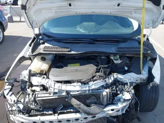 2013 Ford Escape SE with VIN 1FMCU0GX9DUB83638, listed as a IAAI auction lot 42471869 with 213,356 mi miles and . Bid and sale history available at DreamBid. Image 10.
